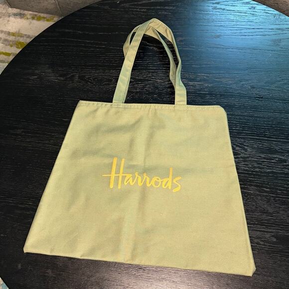 Harrod's Handbags - Harrods of London Iconic Green Tote Bag with Gold Zipper - Classic Shopper